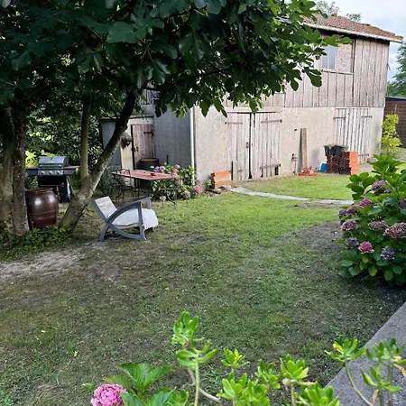 Maison Chaleureuse Dans Les Landes A 2 Min Du Et 15 Min De Holiday home Parentis-en-Born